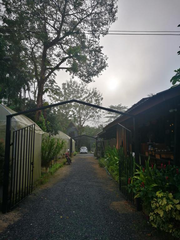 Vila Baan Rom Lom Yen Kathun Exteriér fotografie
